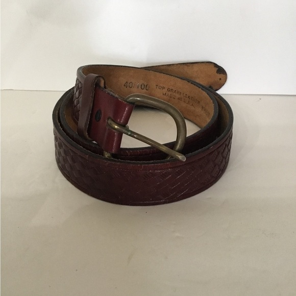 Men’s Genuine Leather Brown Basket Weave Design Belt EUC - Picture 1 of 6